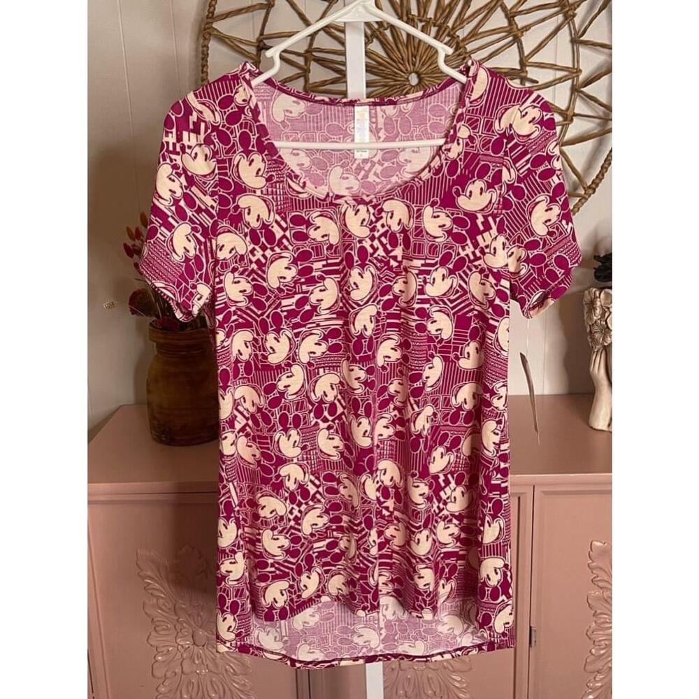 Women’s LulaRoe Disney‎ size small
New with tags